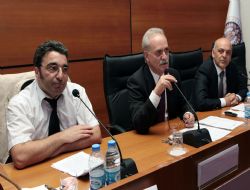 Özbek'ten ‘Kafkamakine' sunumu